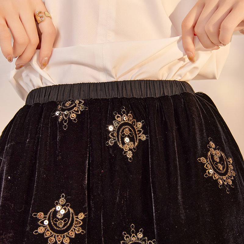 Black Velvet Shorts | 3D Embroidery | Aurelle